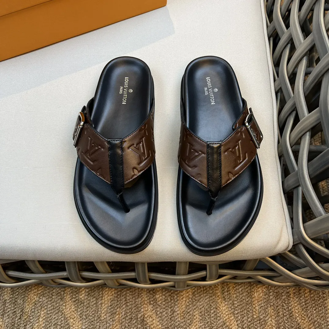 Louis Vuitton papucs